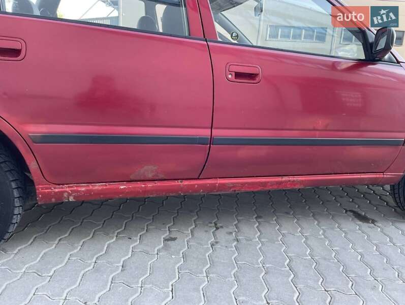 Універсал Nissan Primera 1996 в Бориславі