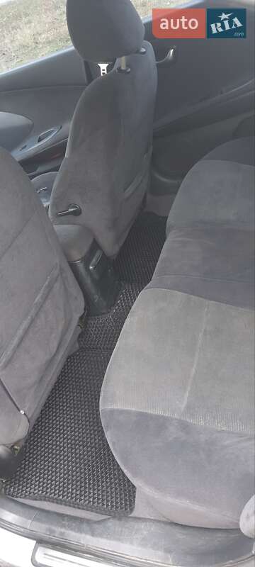 Ліфтбек Nissan Primera 2003 в Києві