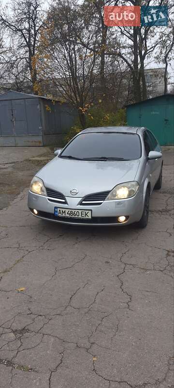 Nissan Primera 2003