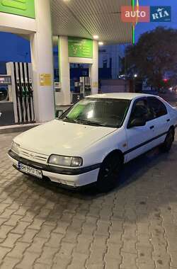 Хэтчбек Nissan Primera 1990 в Одессе