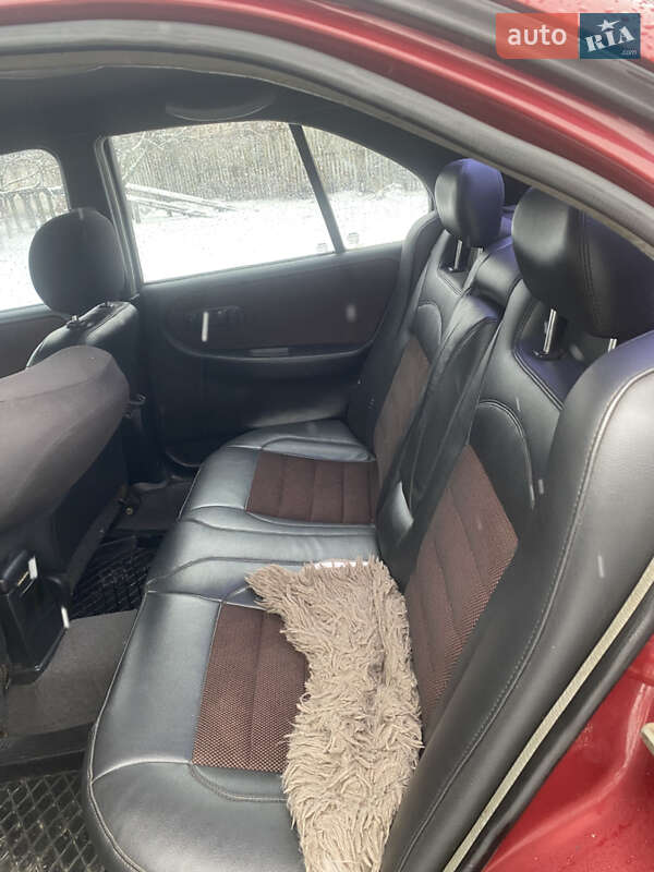 Седан Nissan Primera 1991 в Житомире фото 8 Седан Nissan Primera 1991 в Житомире