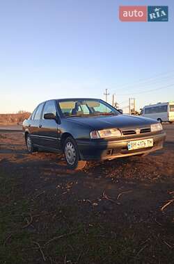 Седан Nissan Primera 1993 в Білгороді-Дністровському