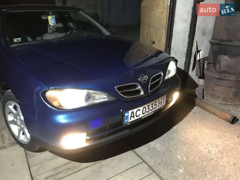 Седан Nissan Primera 2000 в Луцке