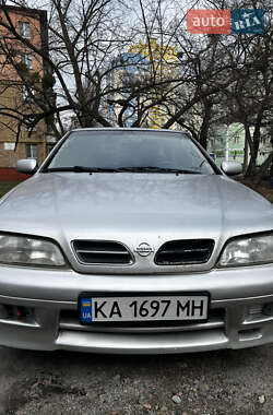 Седан Nissan Primera 1998 в Києві