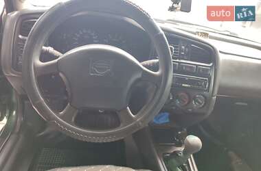 Седан Nissan Primera 1996 в Хмельницком