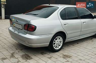 Седан Nissan Primera 1999 в 