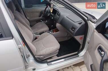Седан Nissan Primera 1999 в 