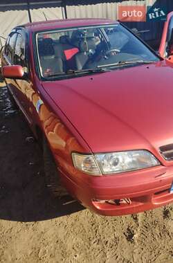 Седан Nissan Primera 1997 в Буську