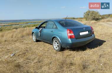 Седан Nissan Primera 2002 в Измаиле