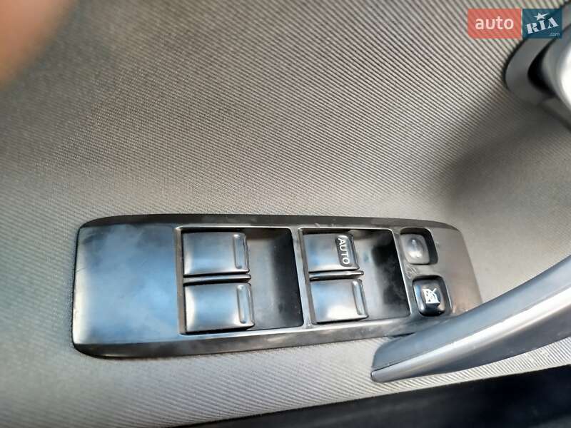 Ліфтбек Nissan Primera 2005 в Києві