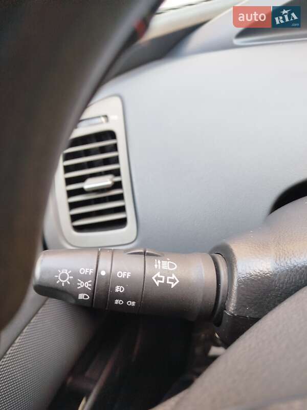 Ліфтбек Nissan Primera 2005 в Києві