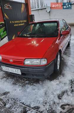 Седан Nissan Primera 1994 в Павлограде