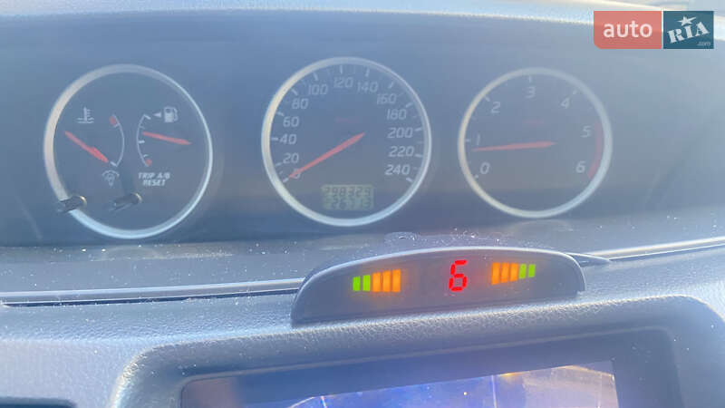 Лифтбек Nissan Primera 2003 в Житомире