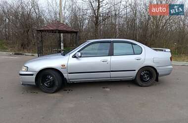 Седан Nissan Primera 1998 в 
