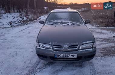 Седан Nissan Primera 1996 в Львове