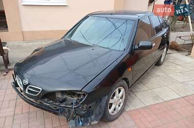 Седан Nissan Primera 2000 в 
