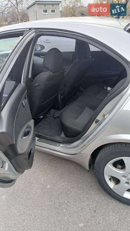 Лифтбек Nissan Primera 2003 в Борисполе