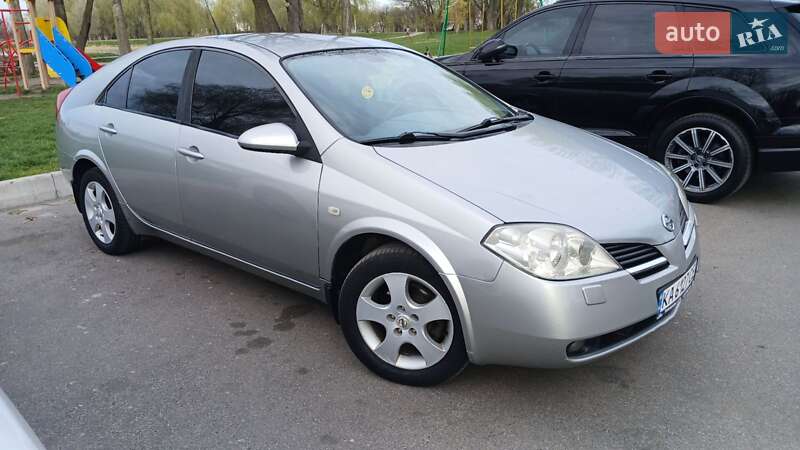 Nissan Primera 2003