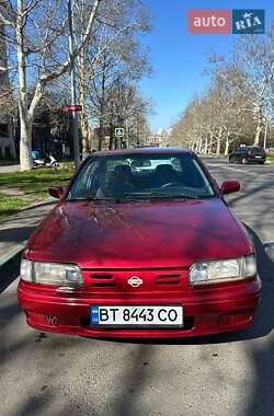 Седан Nissan Primera 1995 в 