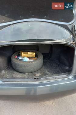 Седан Nissan Primera 2003 в 