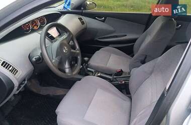 Седан Nissan Primera 2003 в 
