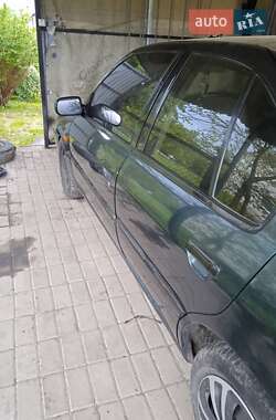 Седан Nissan Primera 1994 в 