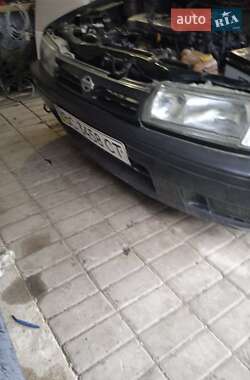 Седан Nissan Primera 1994 в 