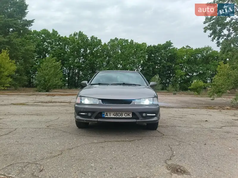 Nissan Primera 1990