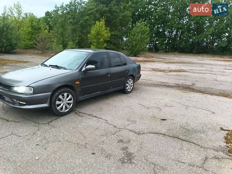 Хэтчбек Nissan Primera 1990 в Белой Церкви