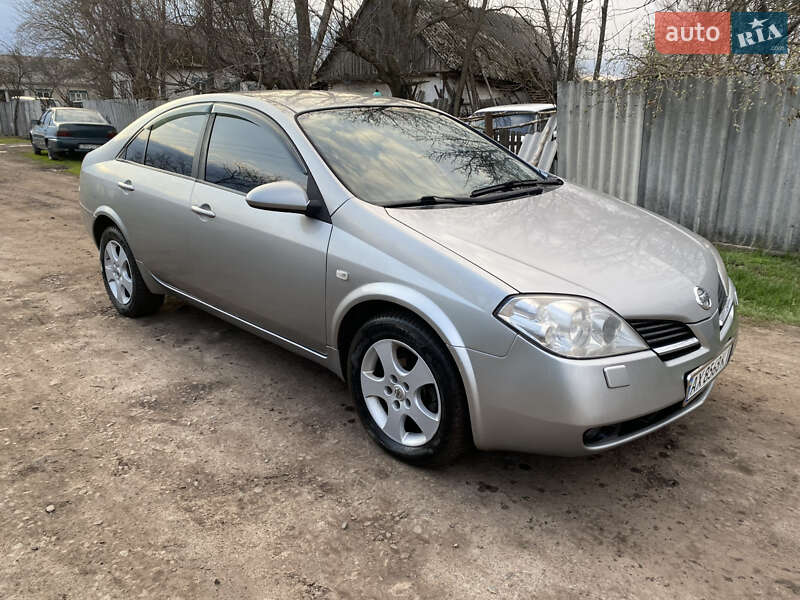 Седан Nissan Primera 2003 в 