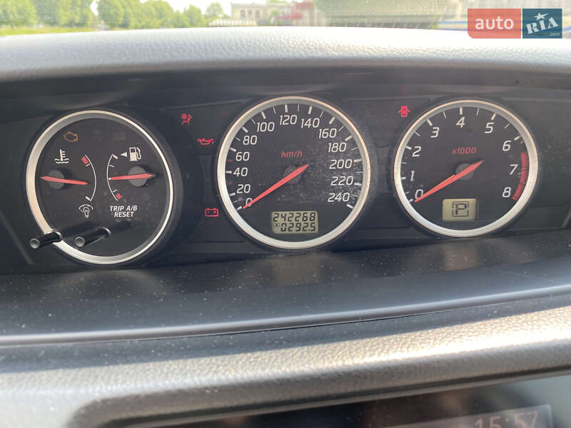 Седан Nissan Primera 2002 в Луцке