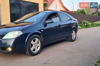 Лифтбек Nissan Primera 2002 в Нововолынске