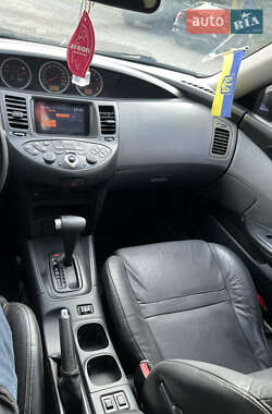 Седан Nissan Primera 2003 в Запорожье