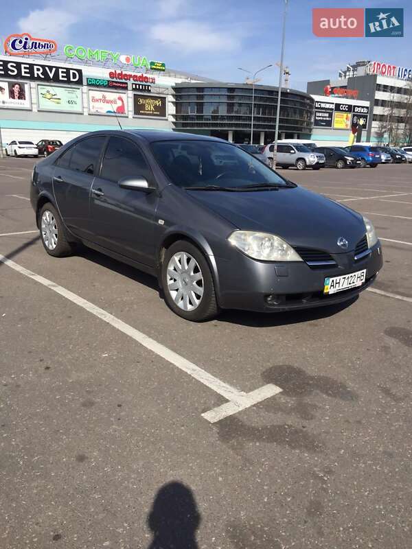 Nissan Primera 2004