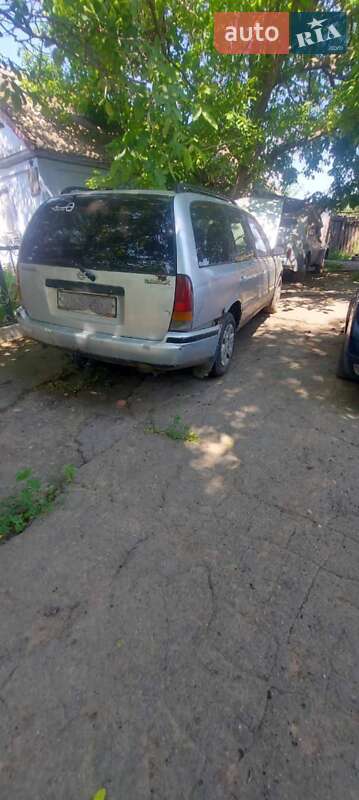 Універсал Nissan Primera 1994 в Одесі