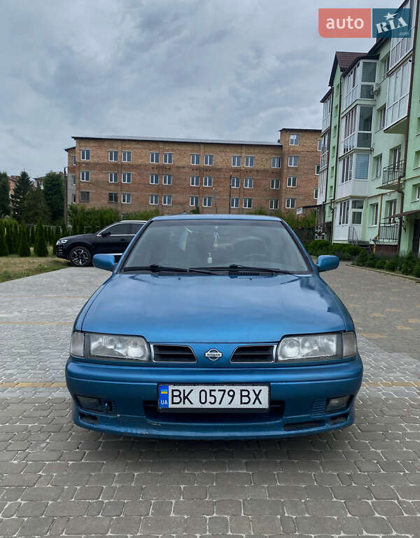 Nissan Primera 1996