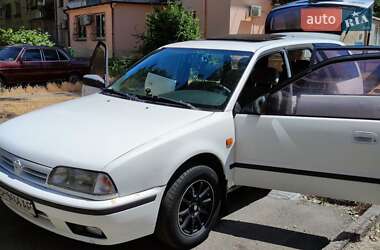 Универсал Nissan Primera 1993 в Одессе