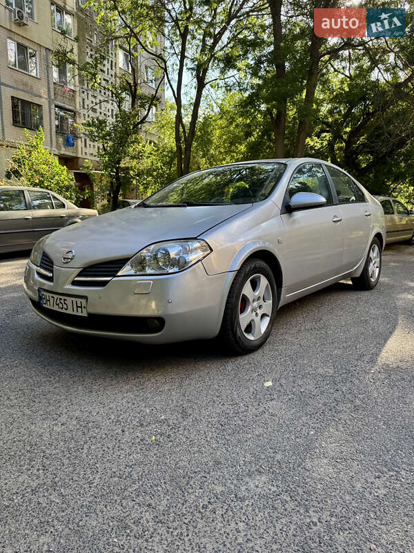 Nissan Primera 2004