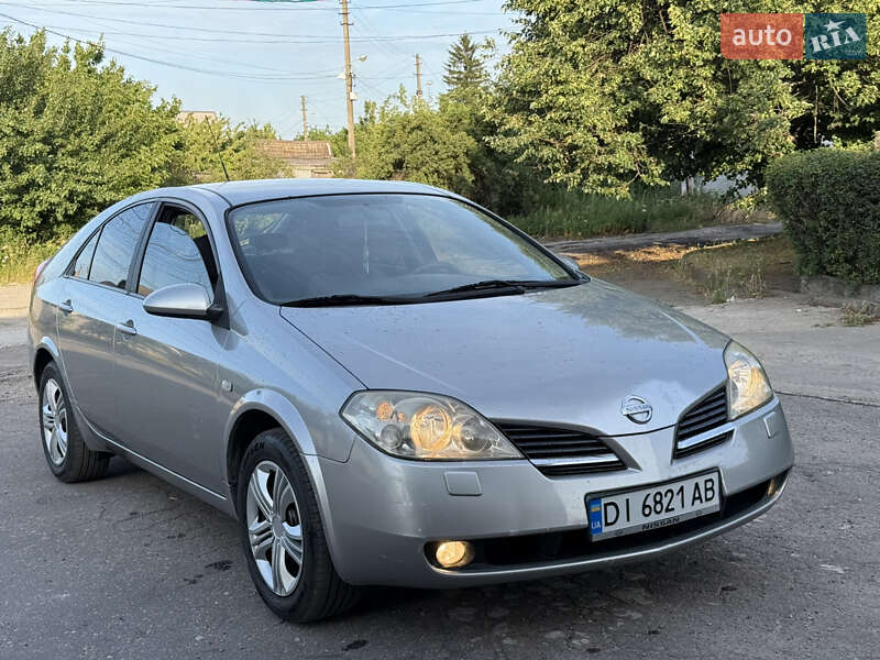 Nissan Primera 2004