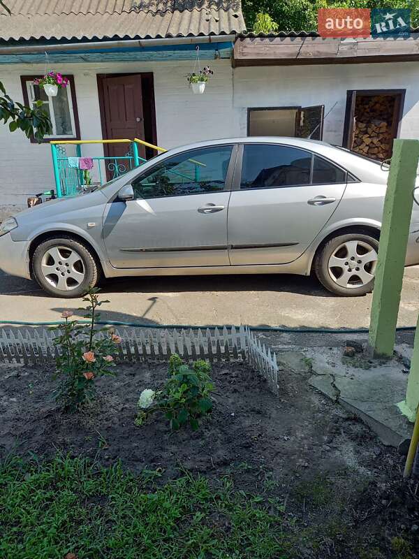 Nissan Primera 2004