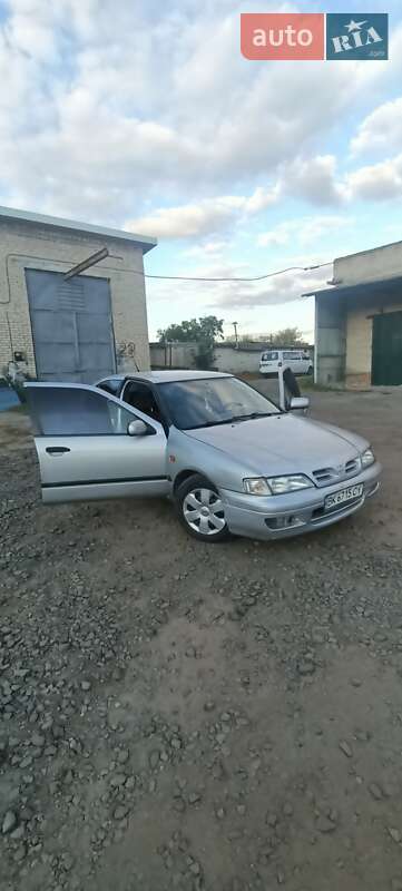 Nissan Primera 1998 Nissan Primera 1998