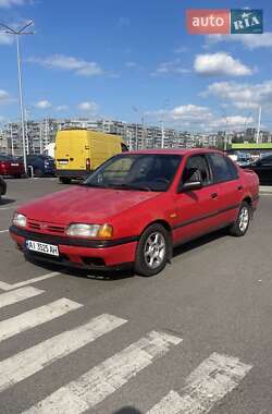 Седан Nissan Primera 1994 в Киеве