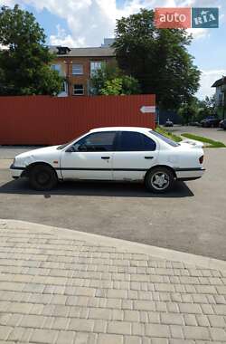 Седан Nissan Primera 1991 в 