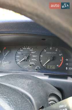 Седан Nissan Primera 1991 в 