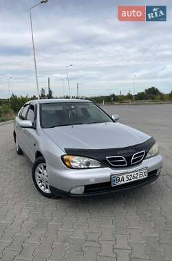 Ліфтбек Nissan Primera 2000 в Голованівську