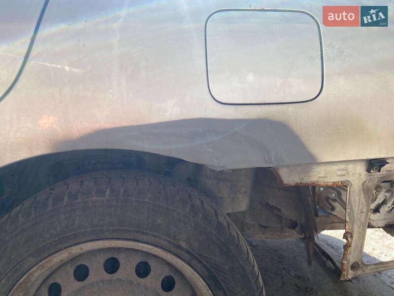 Универсал Nissan Primera 1999 в Ровно