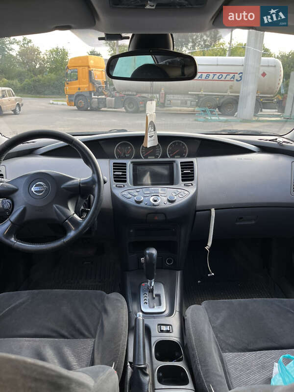 Nissan Primera 2003