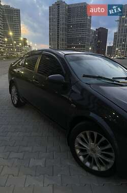 Седан Nissan Primera 2002 в  фото 10 Седан Nissan Primera 2002 в