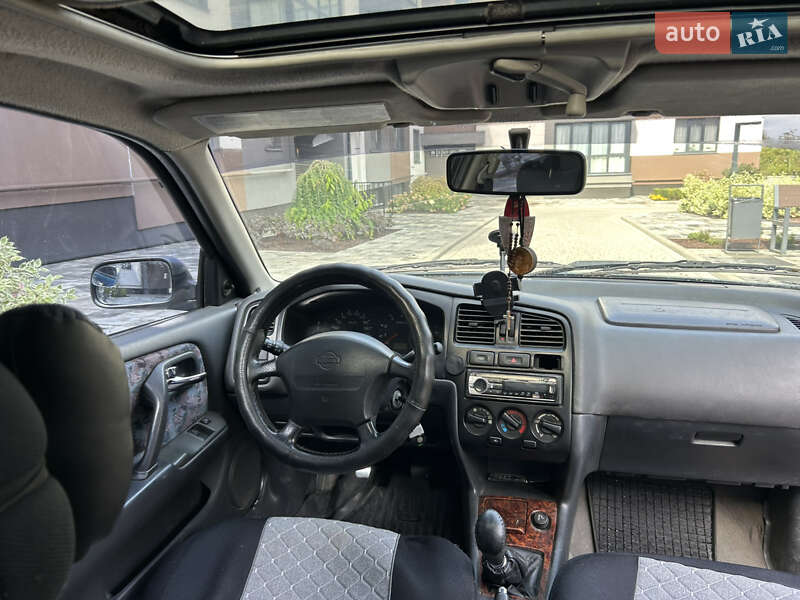 Універсал Nissan Primera 1998 в Львові