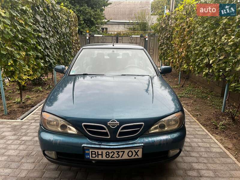 Седан Nissan Primera 2000 в Одесі